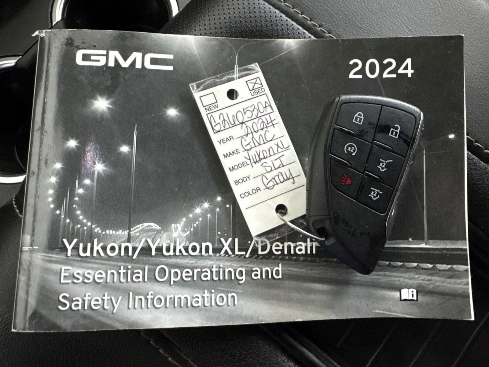 2024 GMC Yukon XL SLT