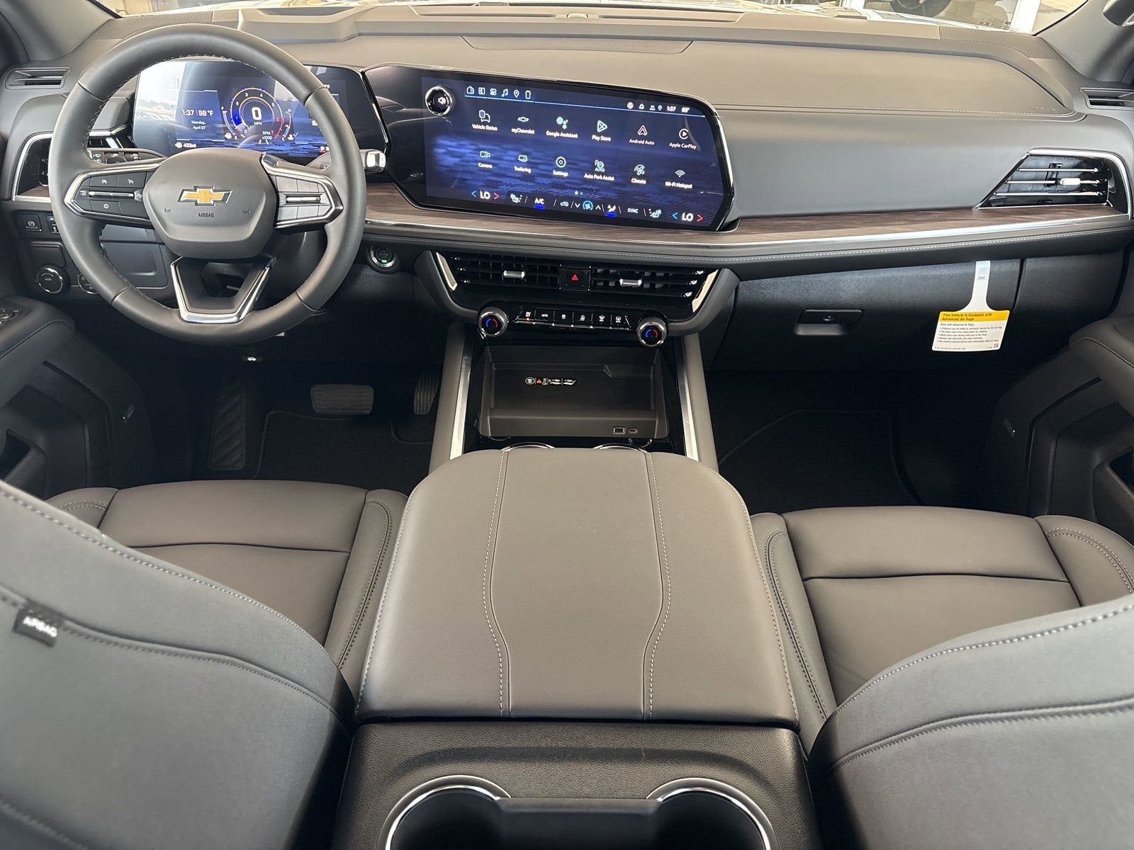 2026 Chevrolet Suburban LT - Photo 27
