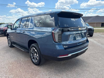 2026 Chevrolet Suburban LT