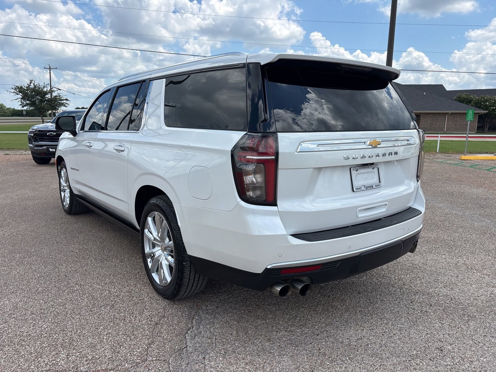2024 Chevrolet Suburban High Country