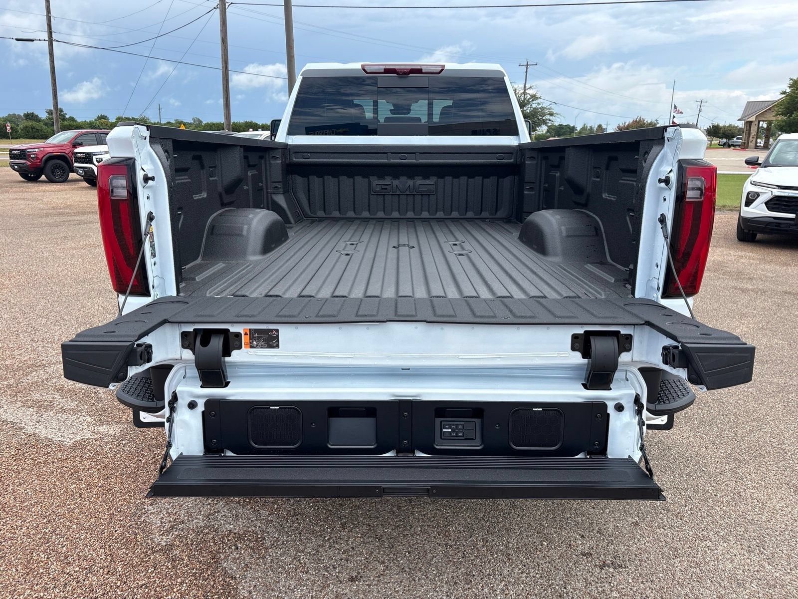 2026 GMC Sierra 3500 HD Denali Ultimate DRW