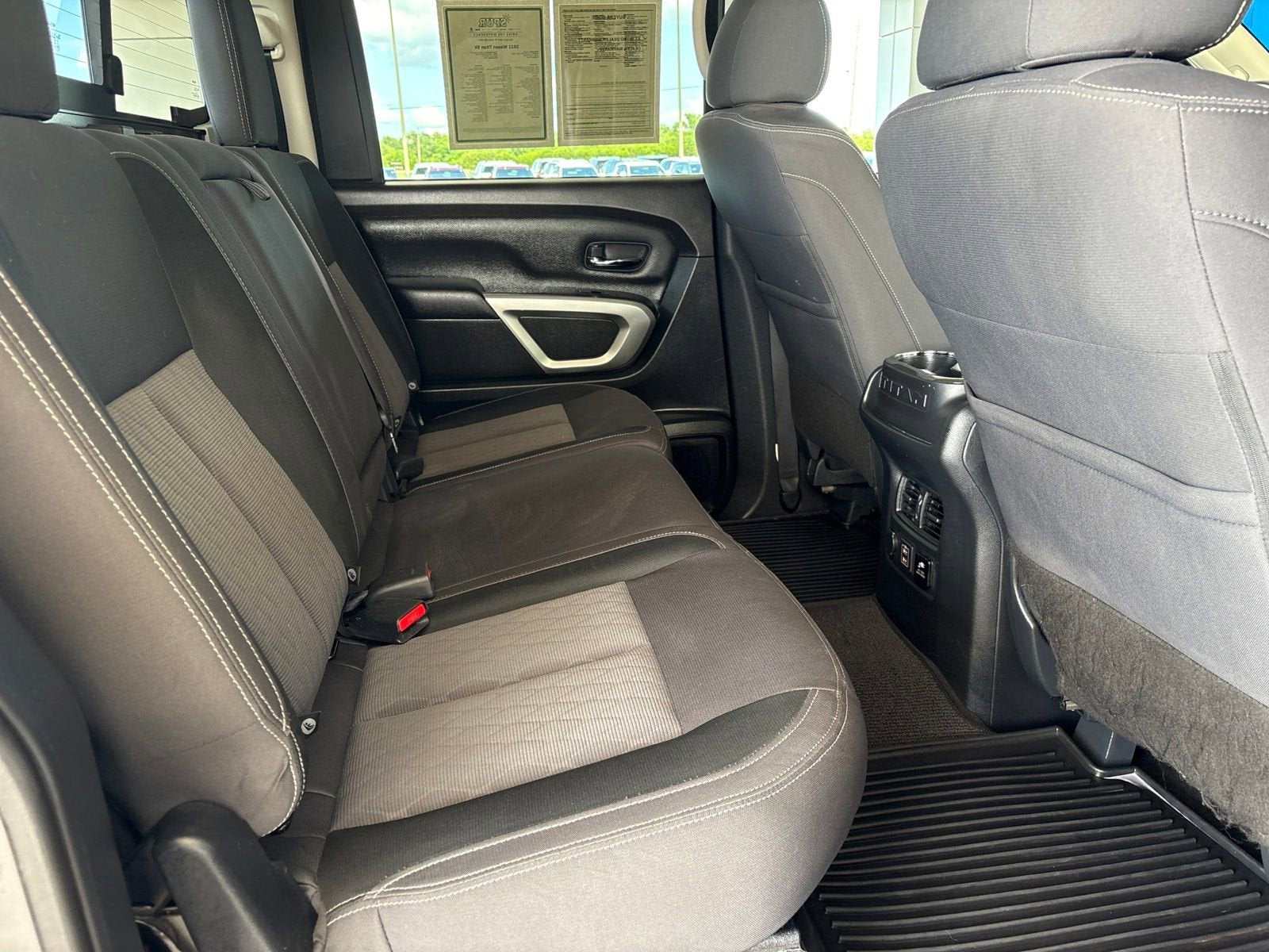 2021 Nissan Titan SV