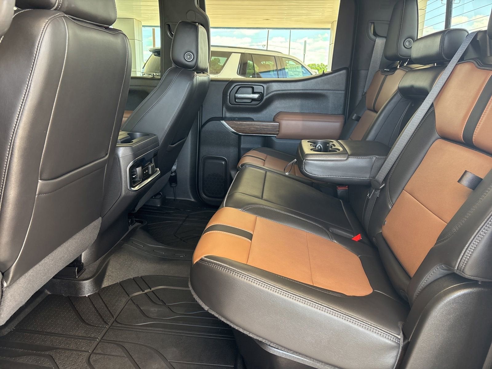2022 Chevrolet Silverado 1500 LTD High Country