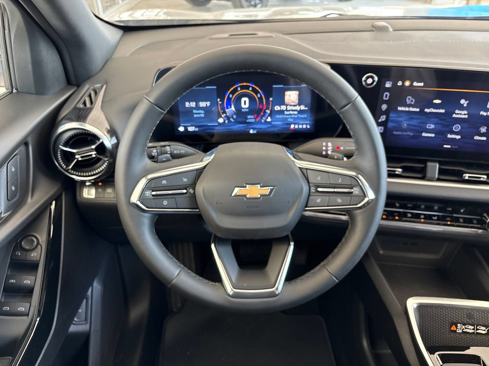 2026 Chevrolet Equinox LT - Photo 36
