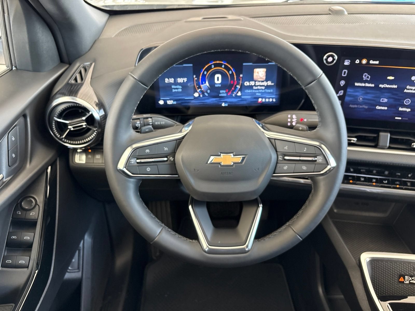 2026 Chevrolet Equinox LT - Photo 37