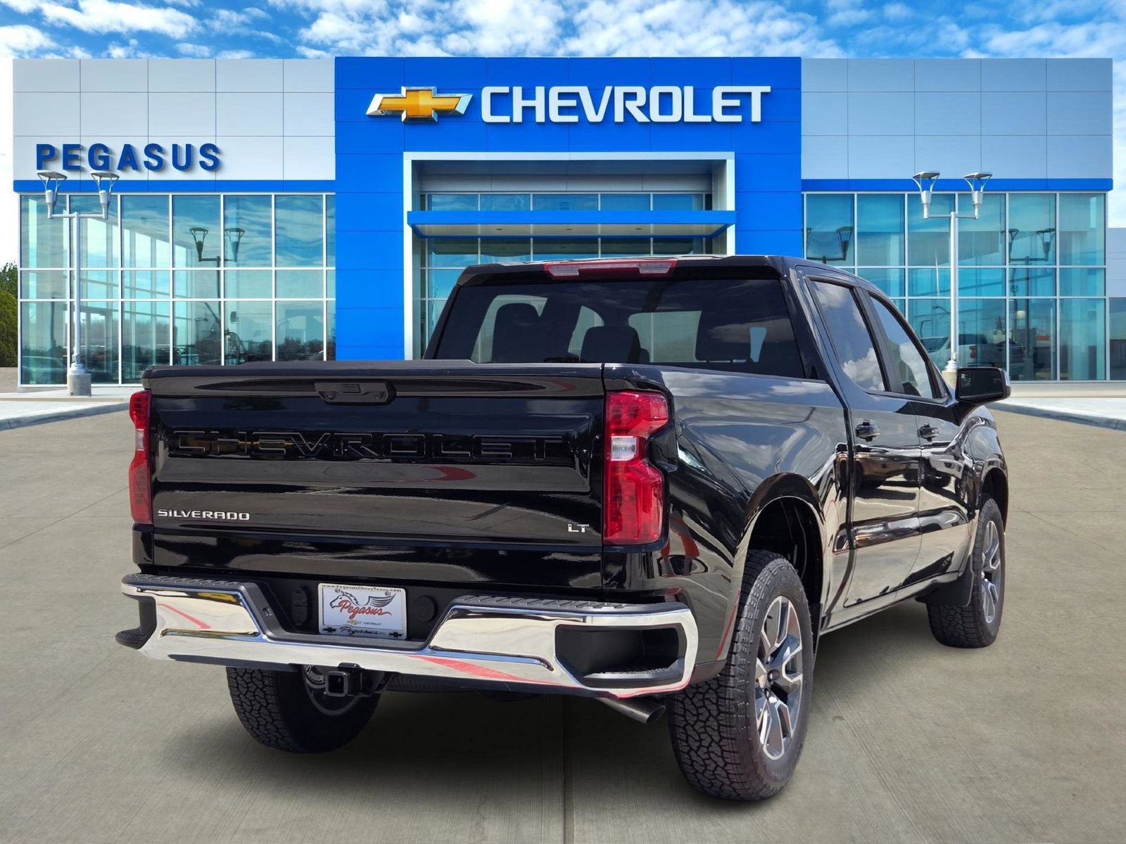 2025 Chevrolet Silverado 1500 LT