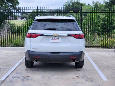 2022 Chevrolet Traverse LT Leather