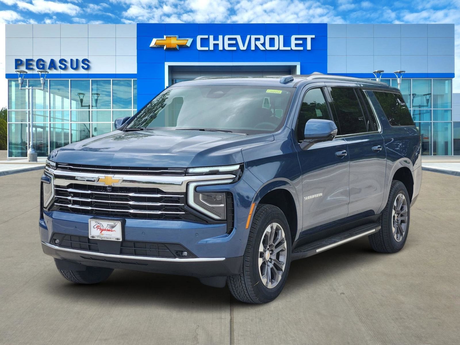 2026 Chevrolet Suburban LT