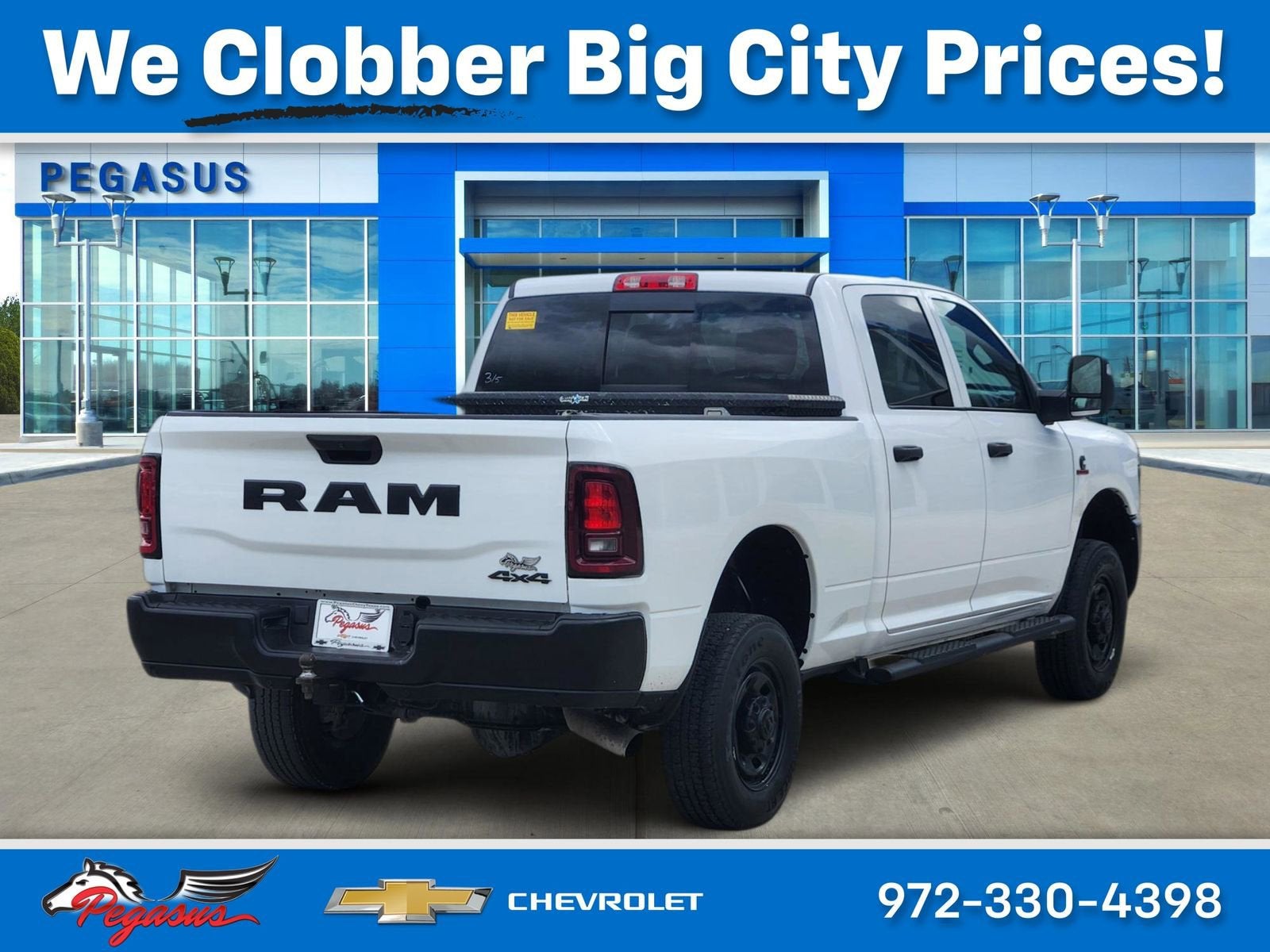 2025 RAM 2500 Tradesman Crew Cab 4x4 6'4" Box