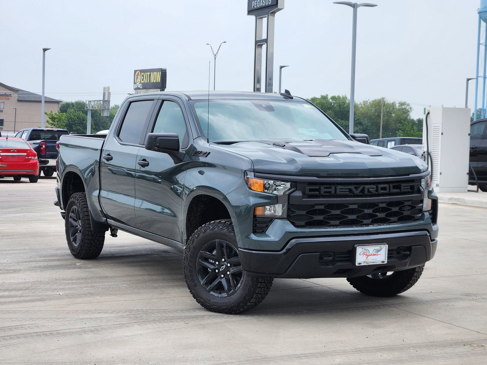 2025 Chevrolet Silverado 1500 Custom Trail Boss