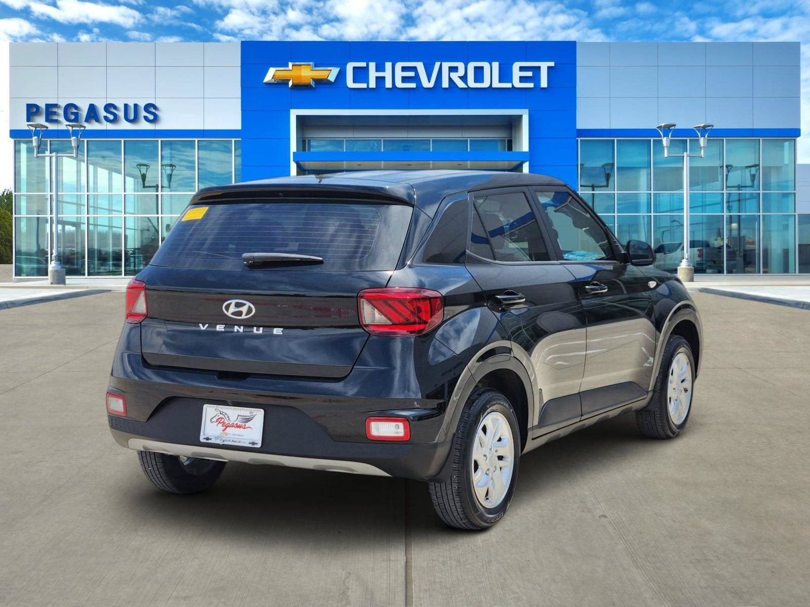 2025 Hyundai Venue SE