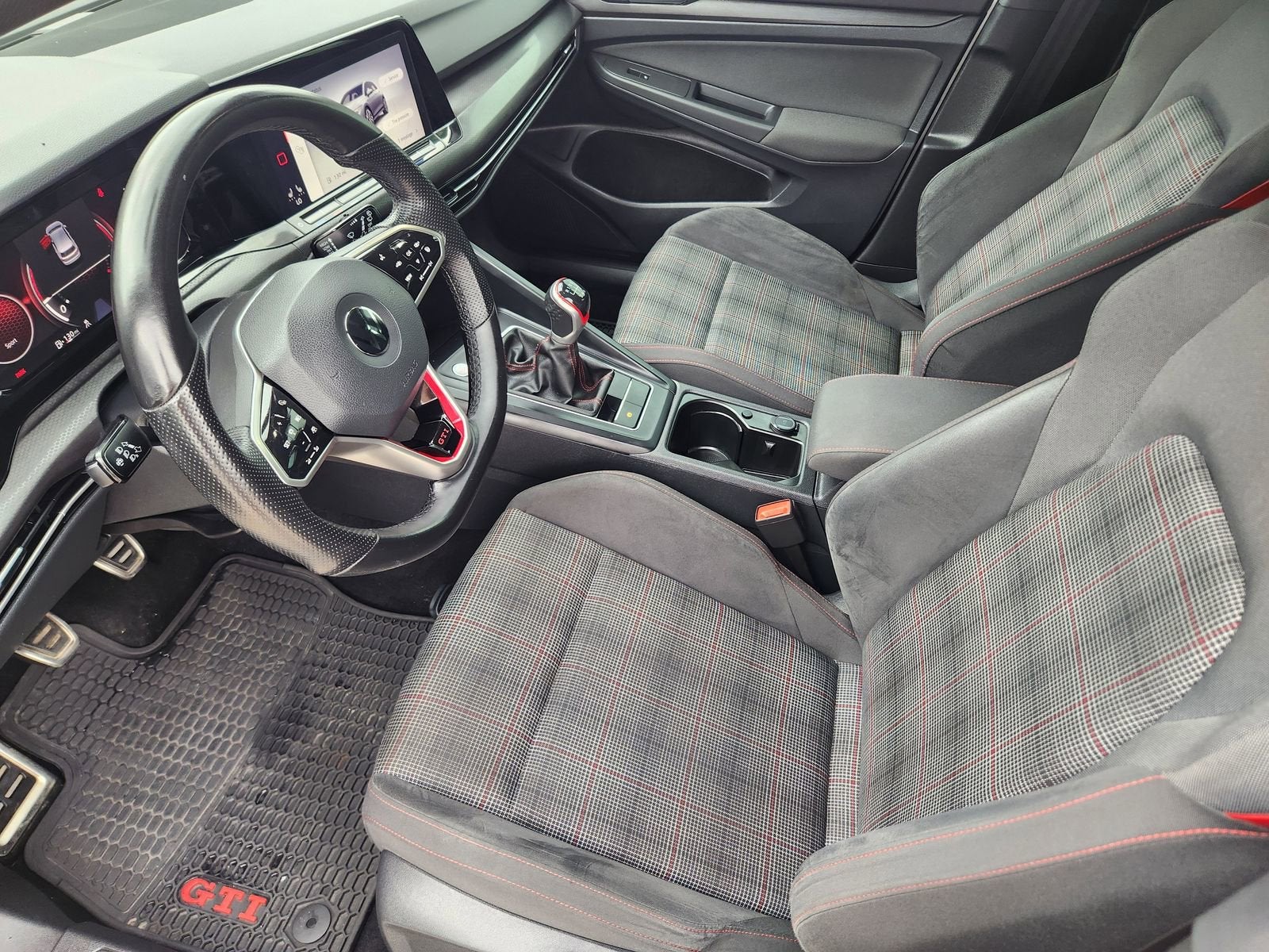 2022 Volkswagen Golf GTI 2.0T SE