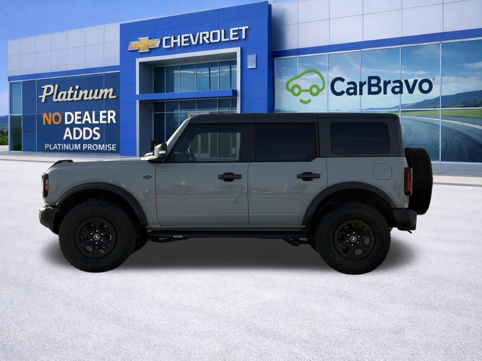 2023 Ford Bronco Base