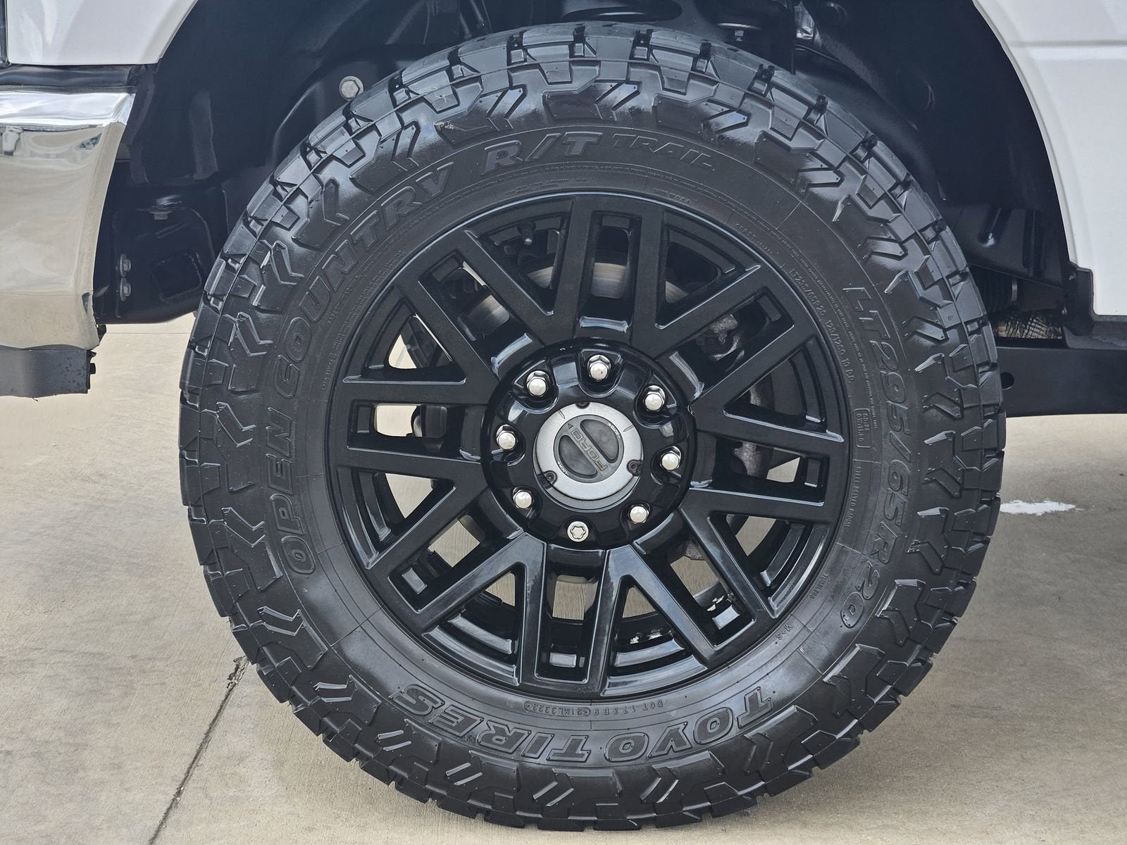 2022 Ford F-350 LARIAT