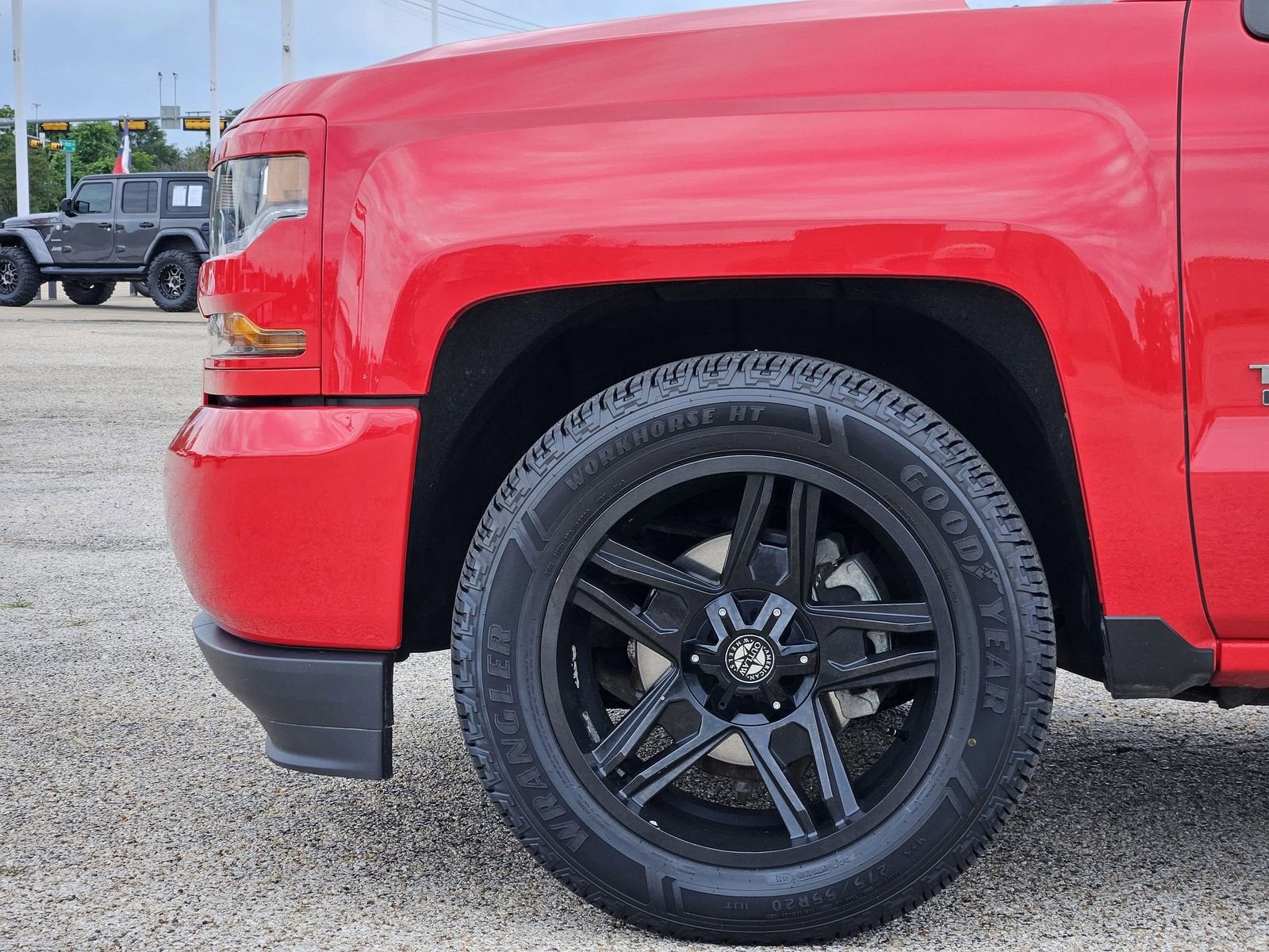 2018 Chevrolet Silverado 1500 Custom
