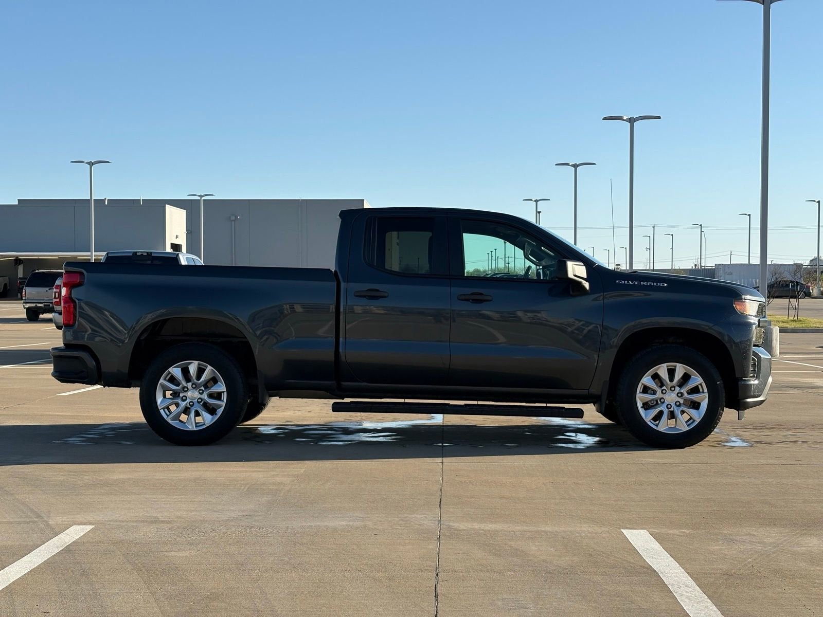 2020 Chevrolet Silverado 1500 Custom