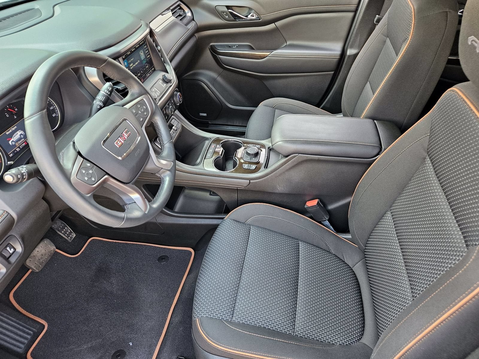 2023 GMC Acadia AT4
