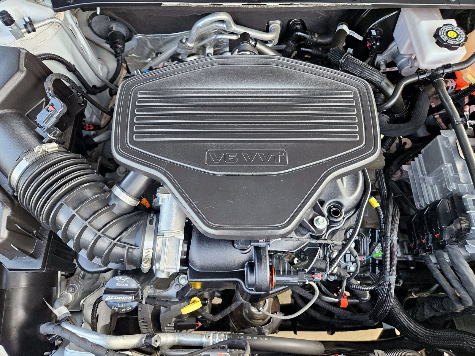 2023 GMC Acadia AT4