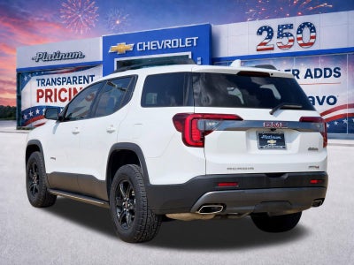 2023 GMC Acadia AT4