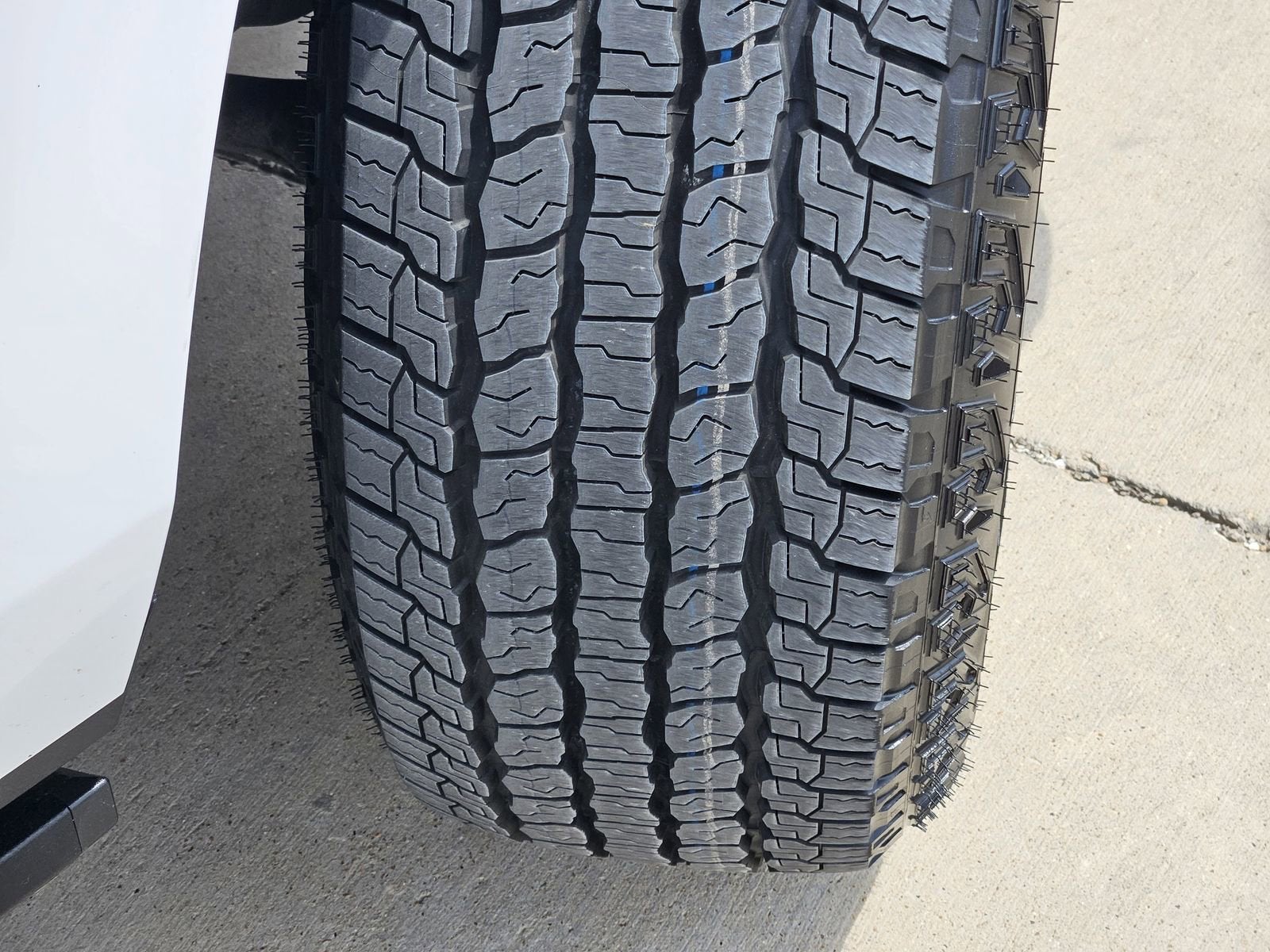 2024 GMC Yukon XL AT4