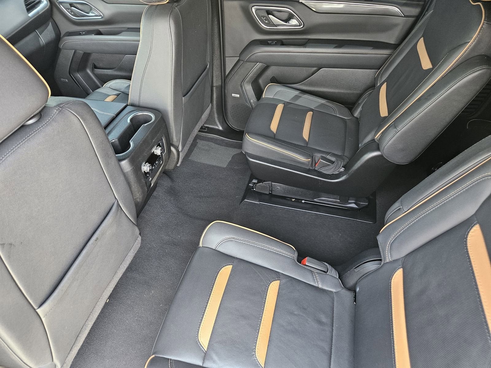 2024 GMC Yukon XL AT4