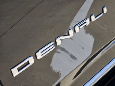 2025 GMC Yukon XL Denali