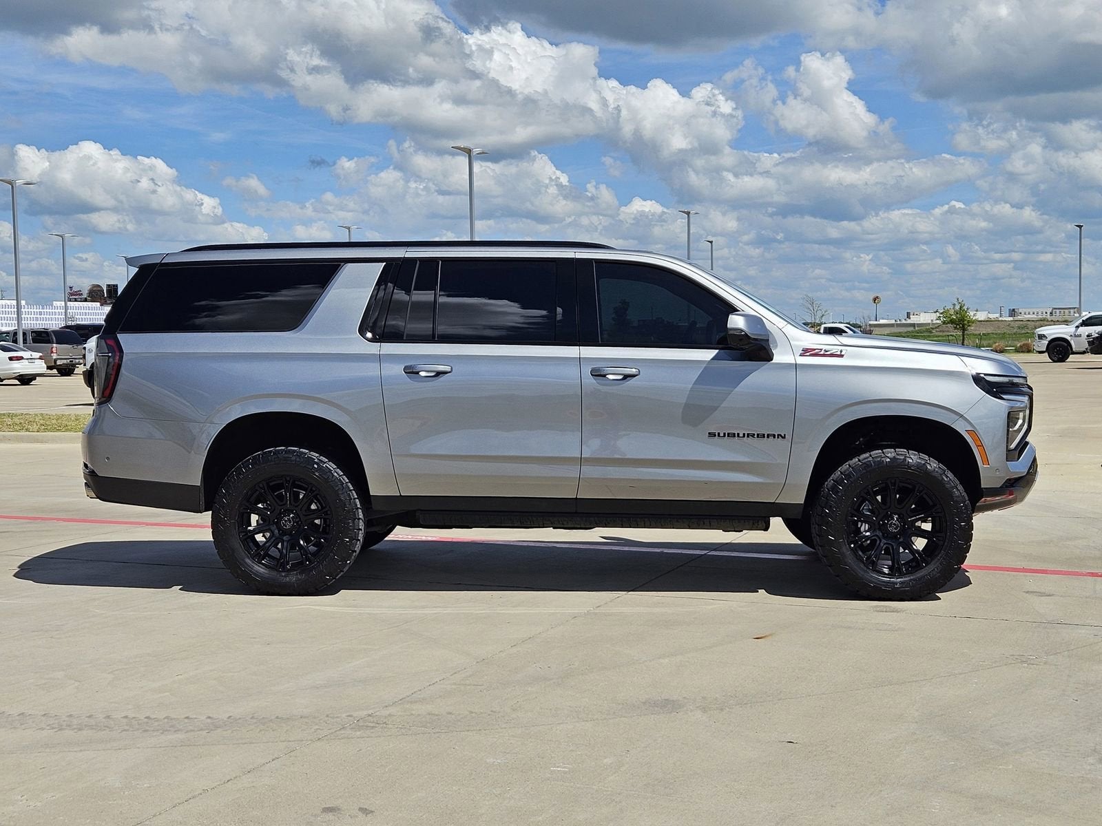 2025 Chevrolet Suburban Z71