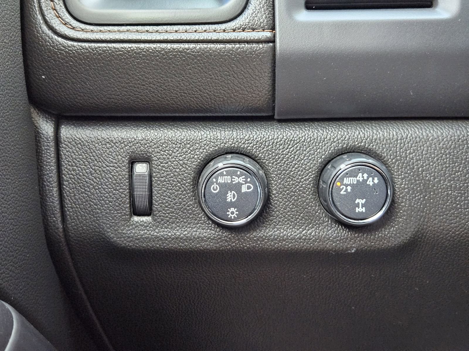 2021 GMC Canyon 4WD AT4 w/Cloth