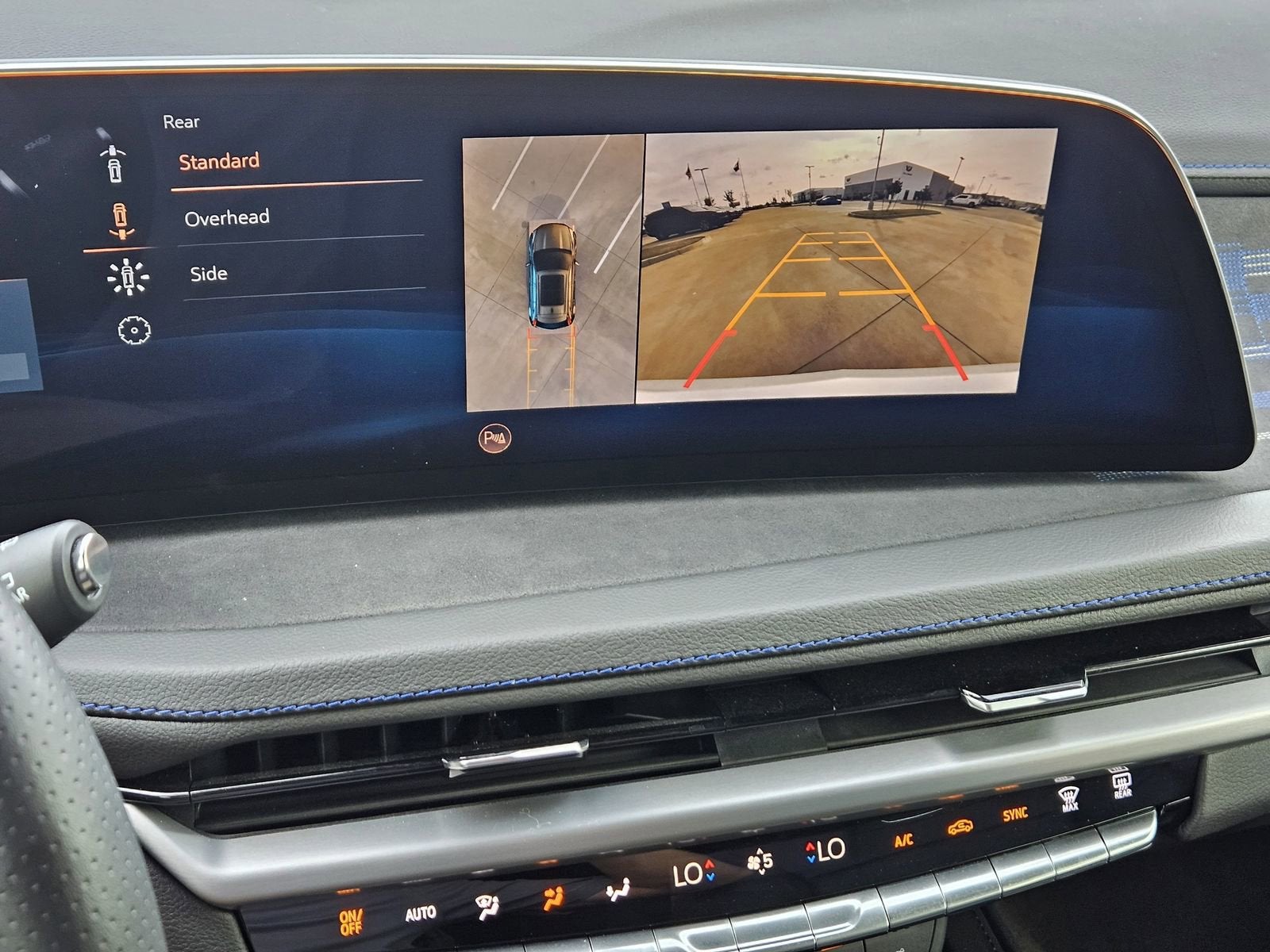 2025 Cadillac XT4 Sport