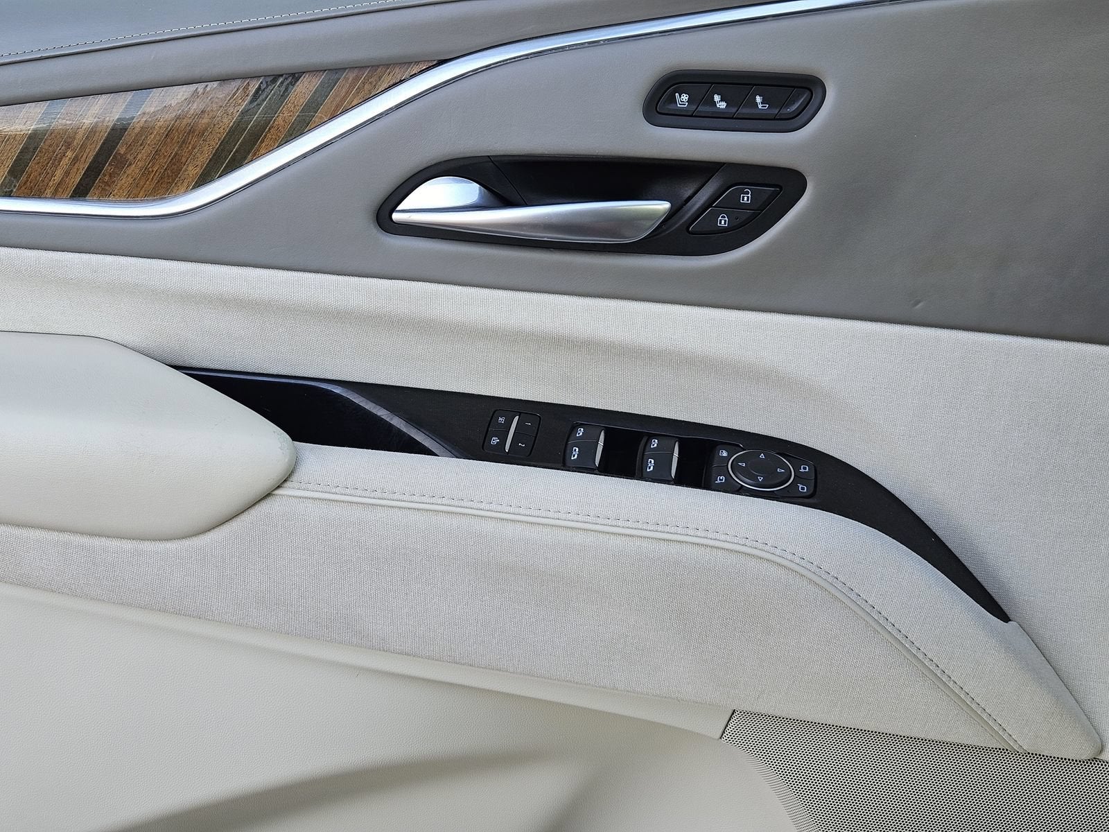 2021 Cadillac Escalade Premium Luxury Platinum