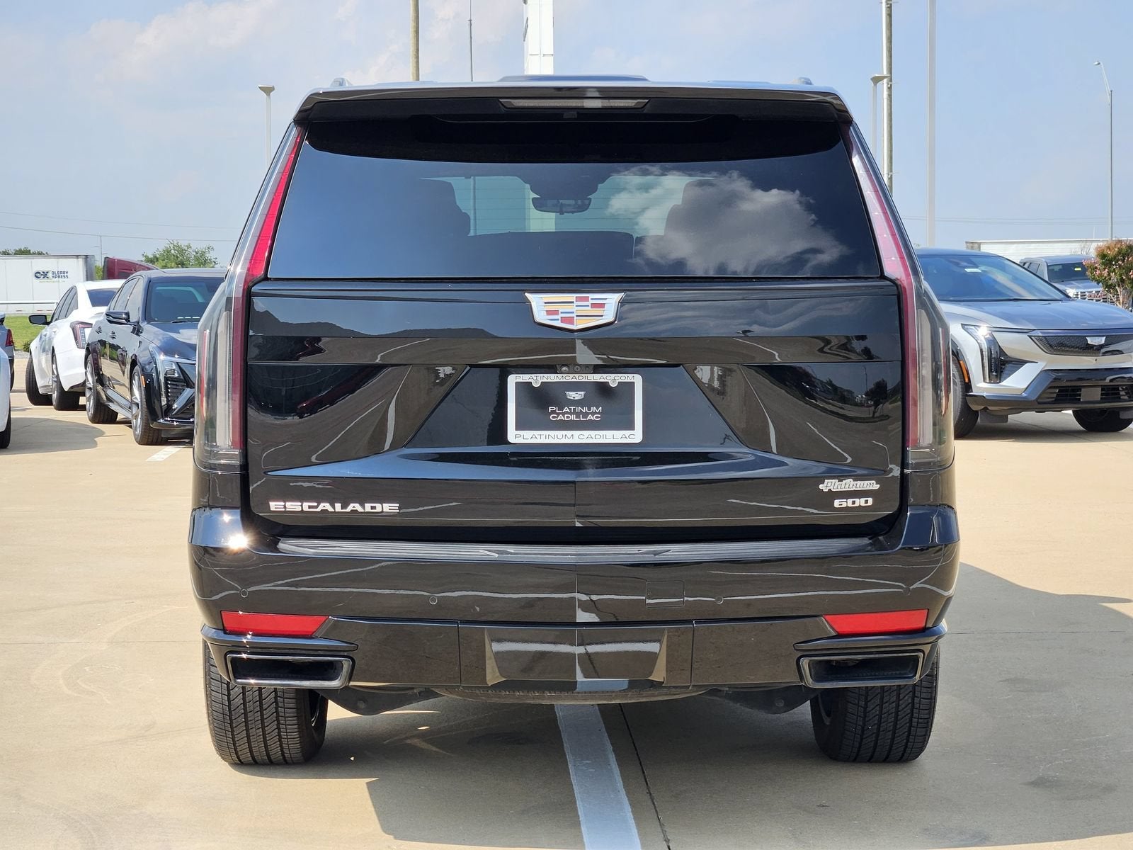2024 Cadillac Escalade Sport