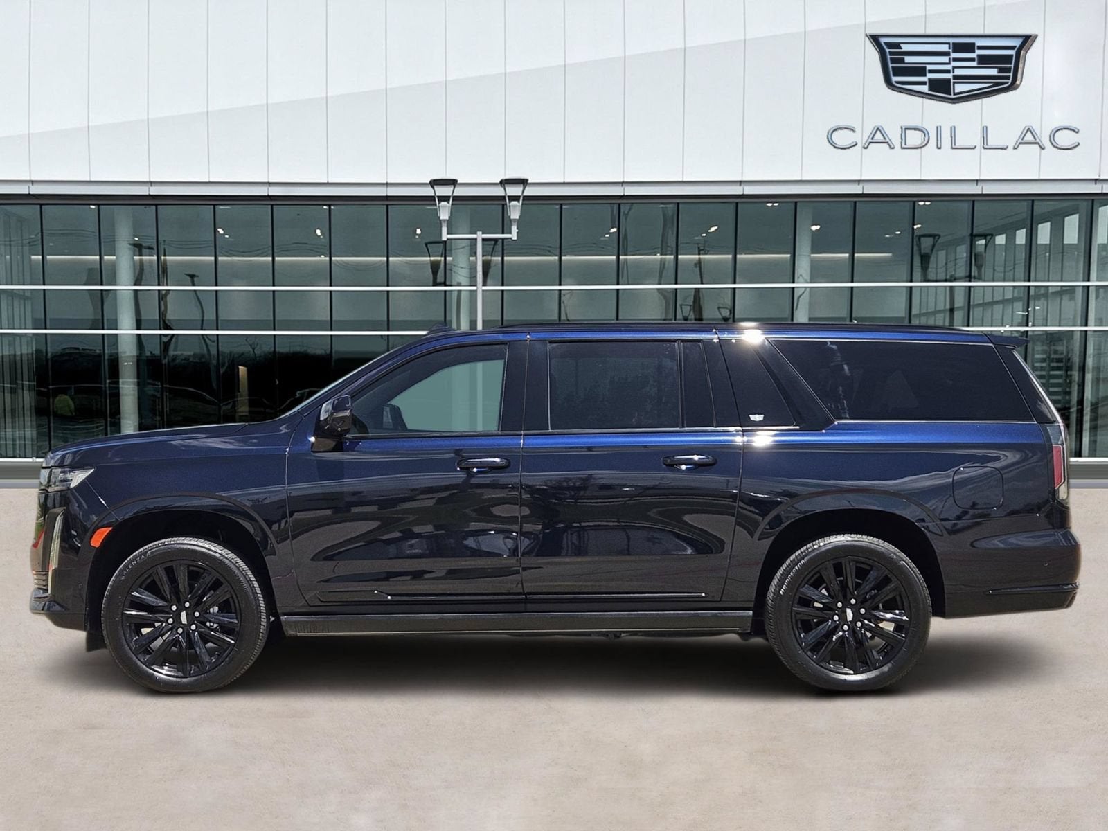 2023 Cadillac Escalade ESV Sport