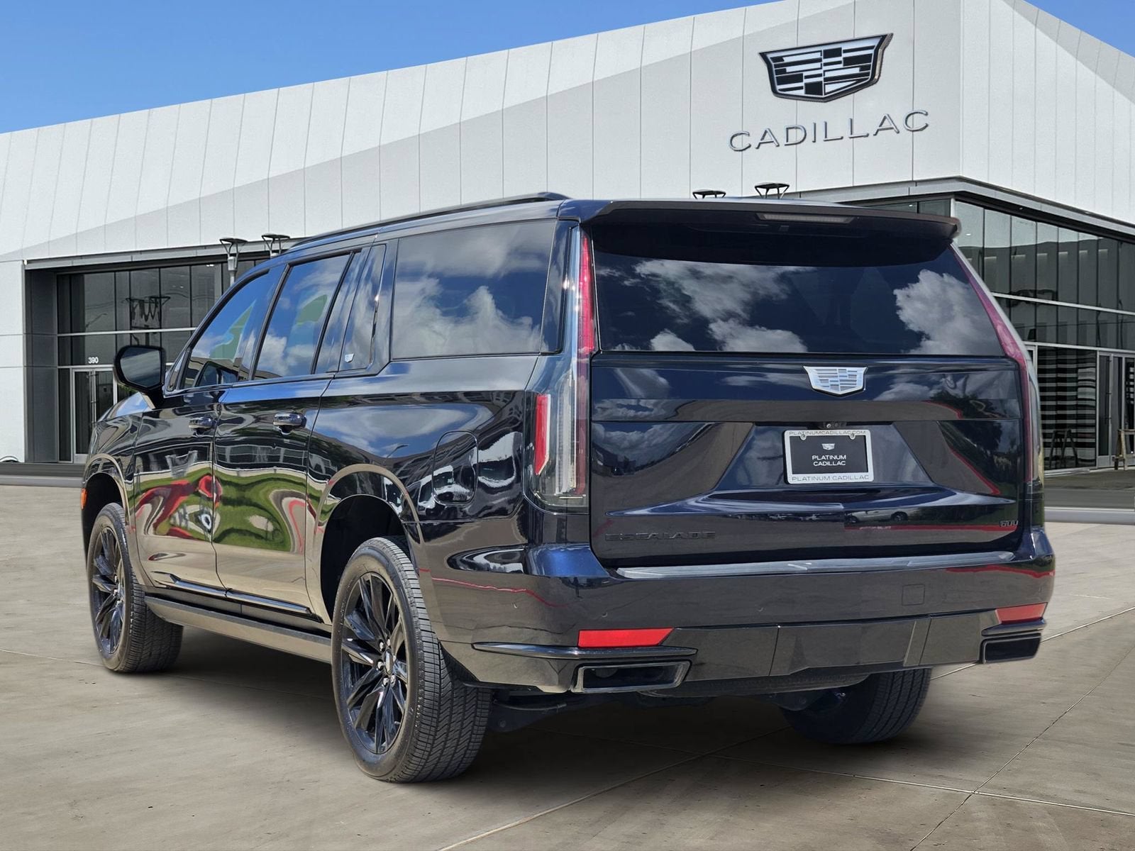 2023 Cadillac Escalade ESV Sport