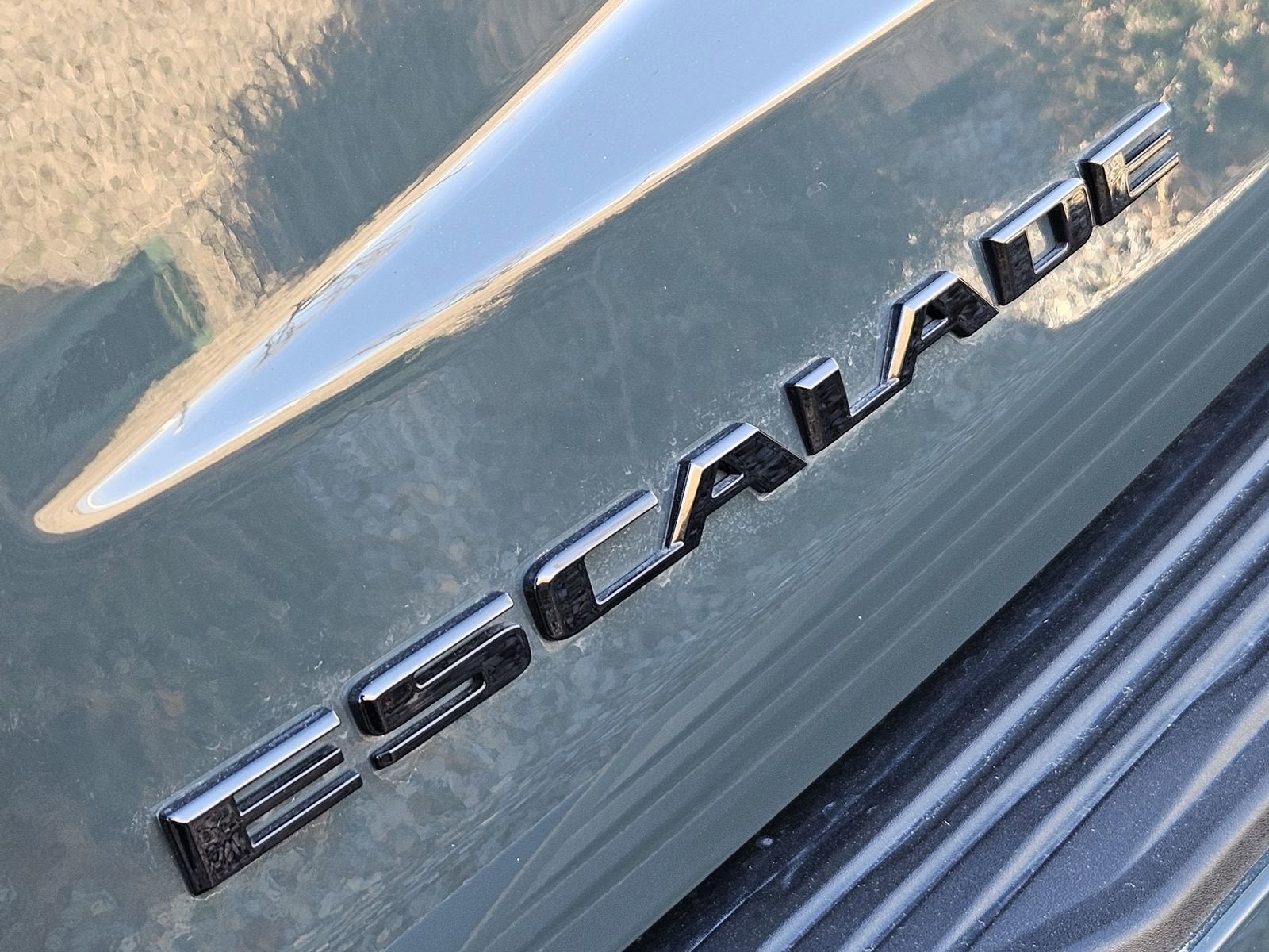 2025 Cadillac Escalade ESV Sport