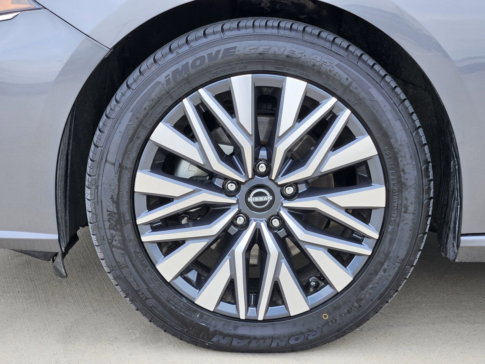 2024 Nissan Altima 2.5 SV