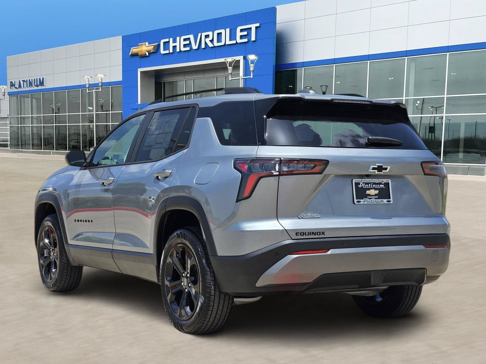 2027 Chevrolet Equinox FWD LT