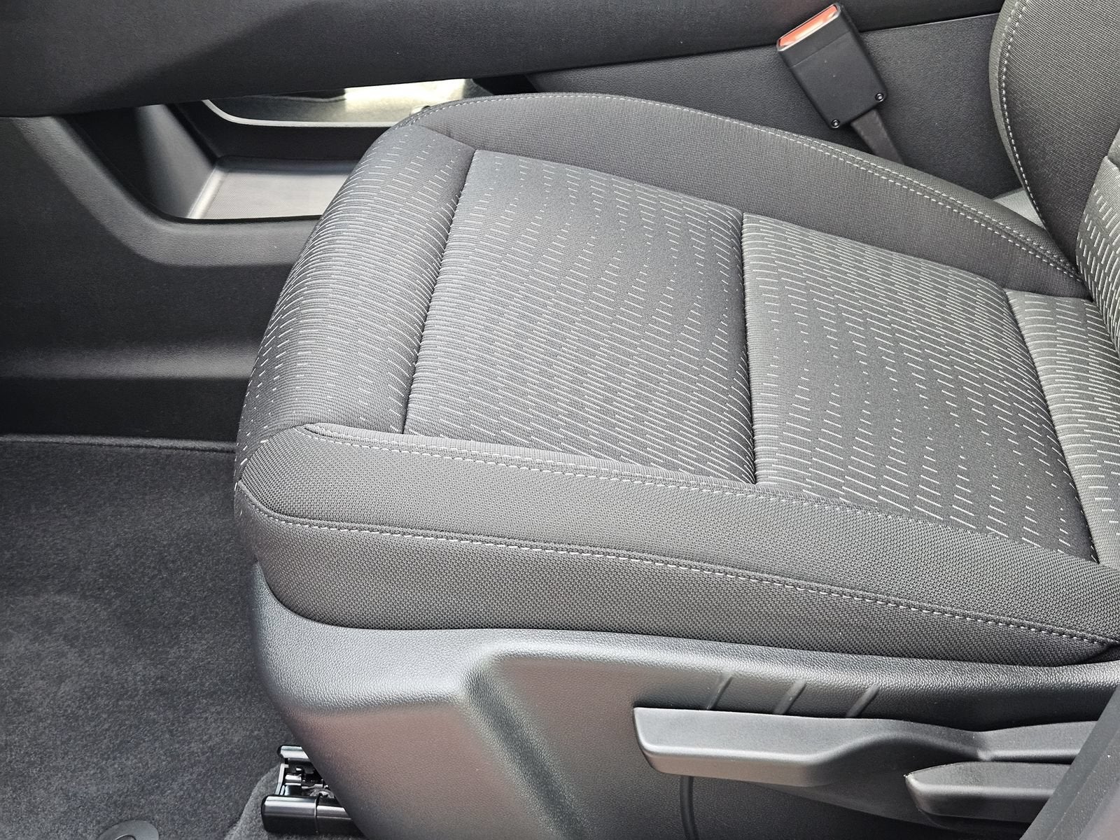 2027 Chevrolet Equinox FWD LT