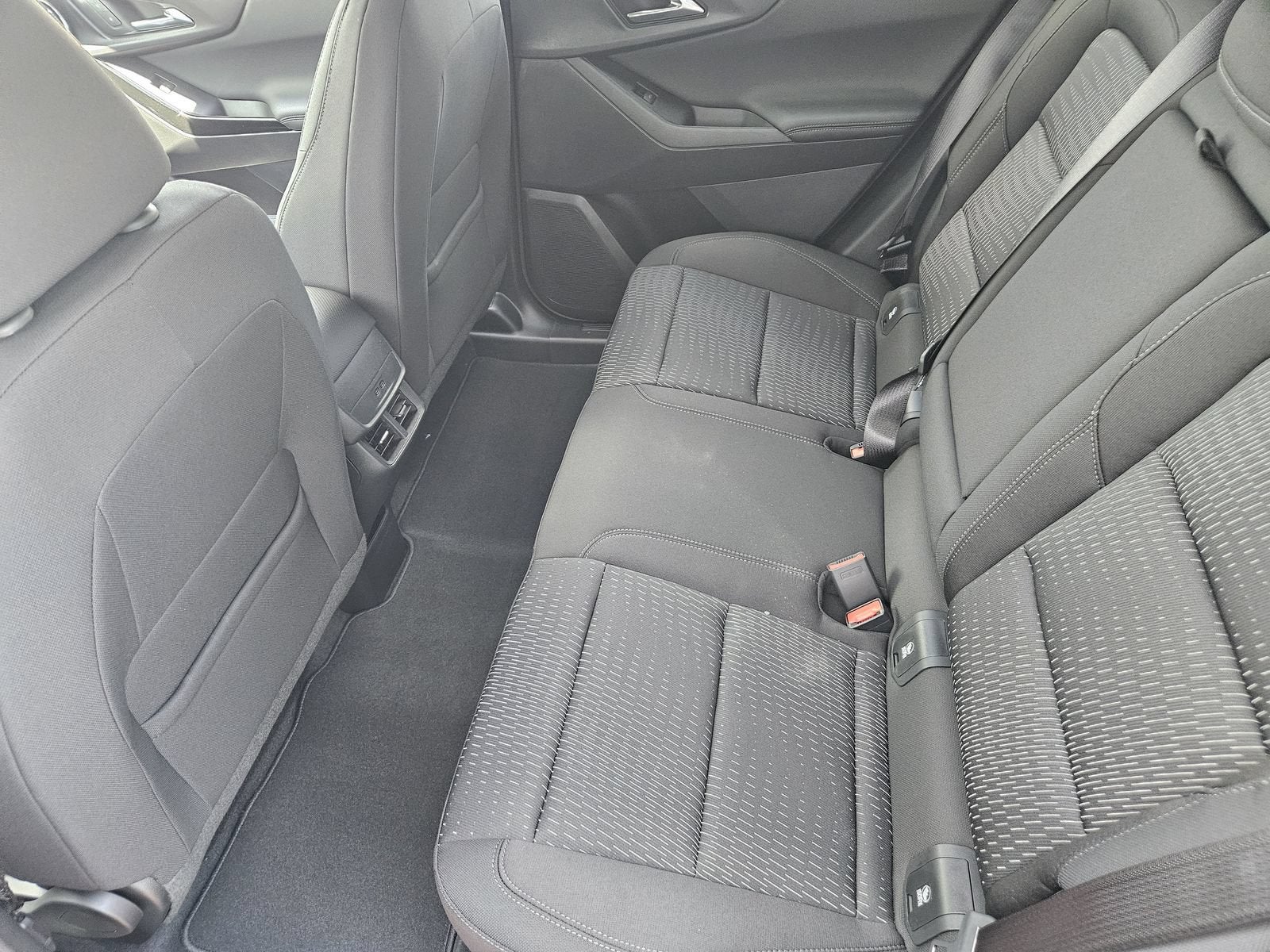 2027 Chevrolet Equinox FWD LT