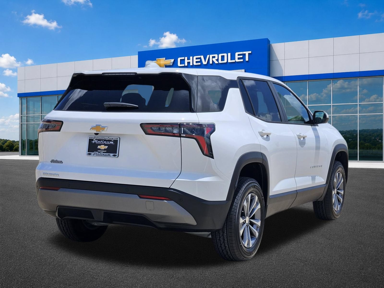 2027 Chevrolet Equinox FWD LT