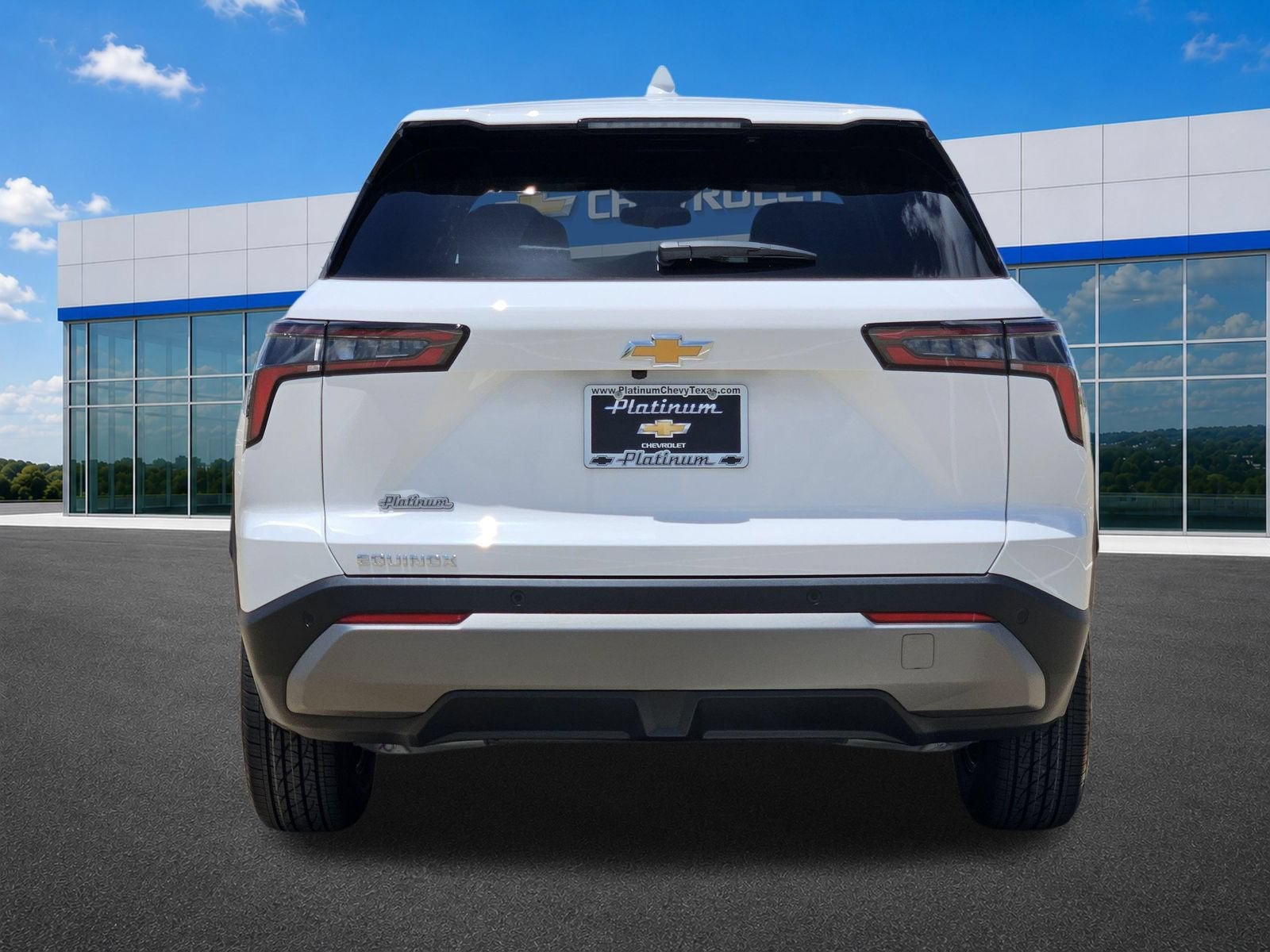 2027 Chevrolet Equinox FWD LT