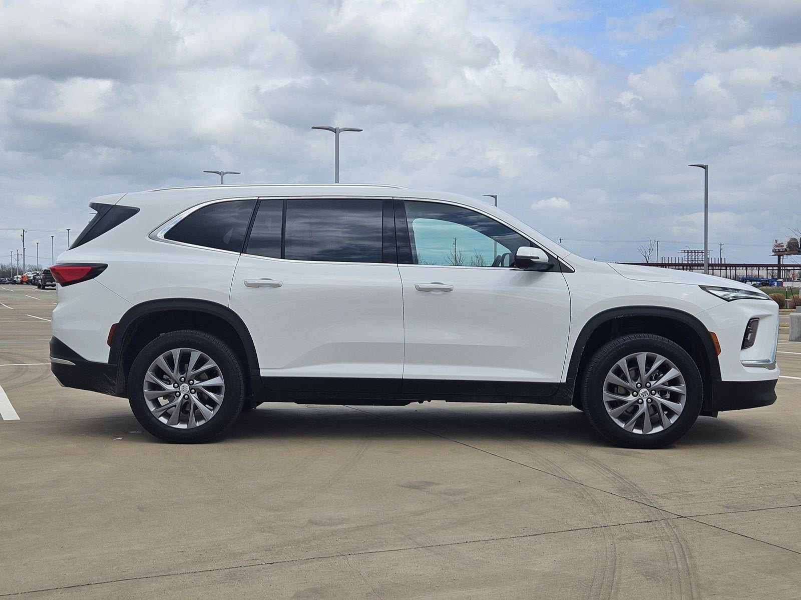 2025 Buick Enclave Preferred