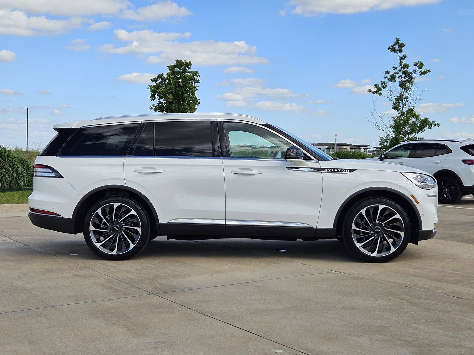 2022 Lincoln Aviator Reserve
