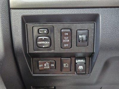 2018 Toyota Tundra SR5 5.7L V8