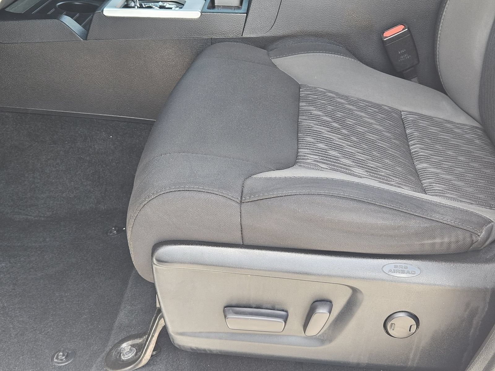 2018 Toyota Tundra SR5 5.7L V8