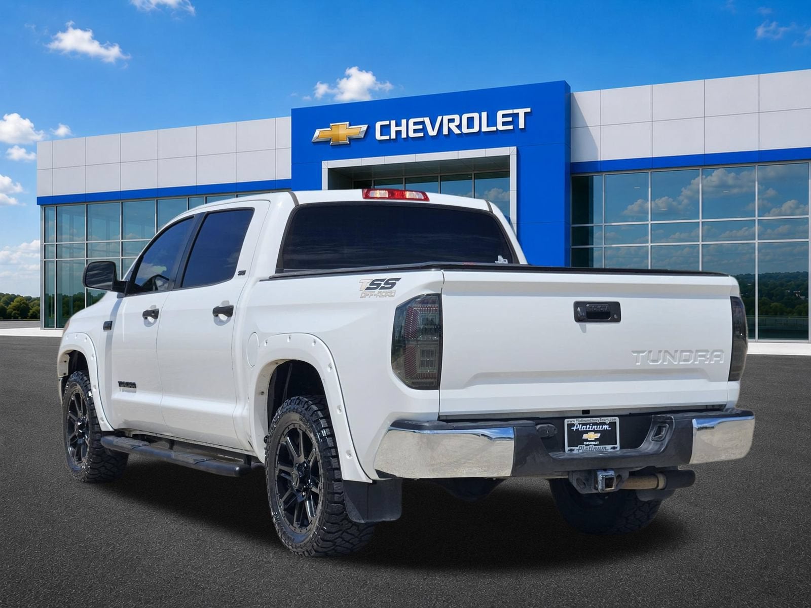 2018 Toyota Tundra SR5 5.7L V8