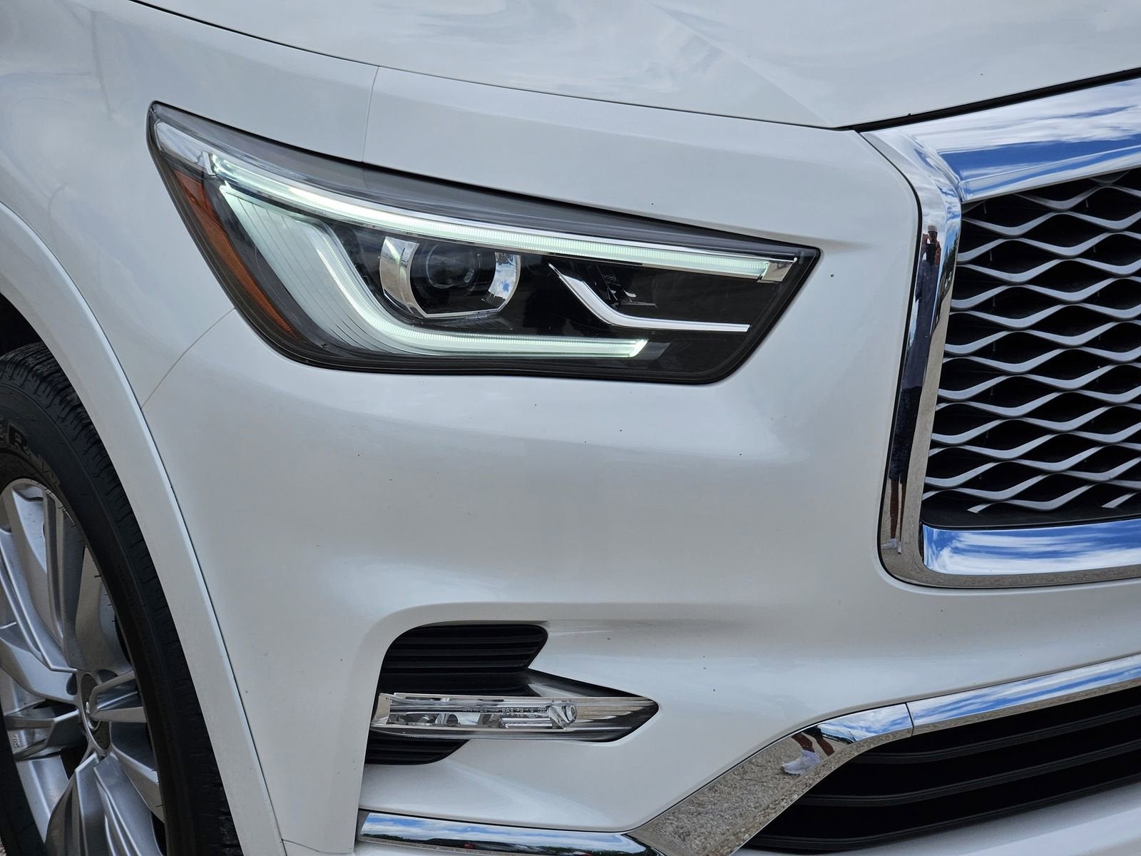 2019 INFINITI QX80 LUXE