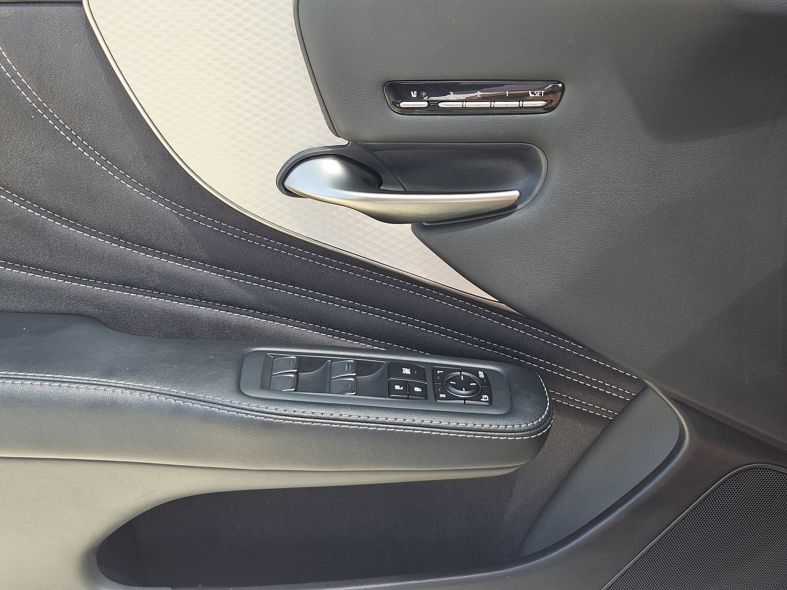2018 Lexus LS 500 F Sport