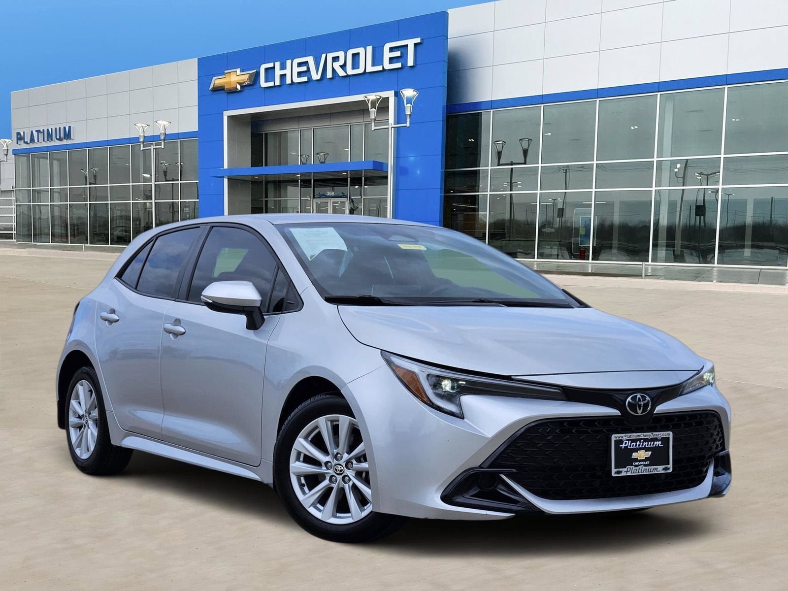 2024 Toyota Corolla Hatchback SE