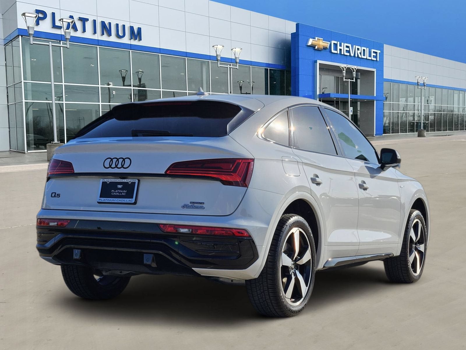 2024 Audi Q5 Sportback Premium Plus 45 TFSI S line quattro S tronic