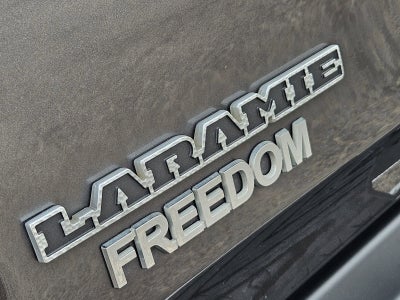 2019 RAM 1500 Laramie Crew Cab 4x4 5'7" Box